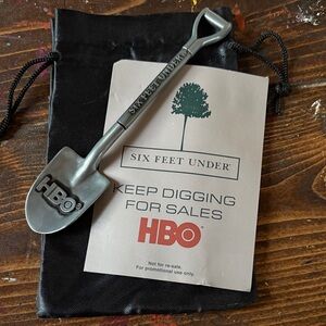 1990’s HBO Six Feet Under Mini Pen Shovel VINTAGE